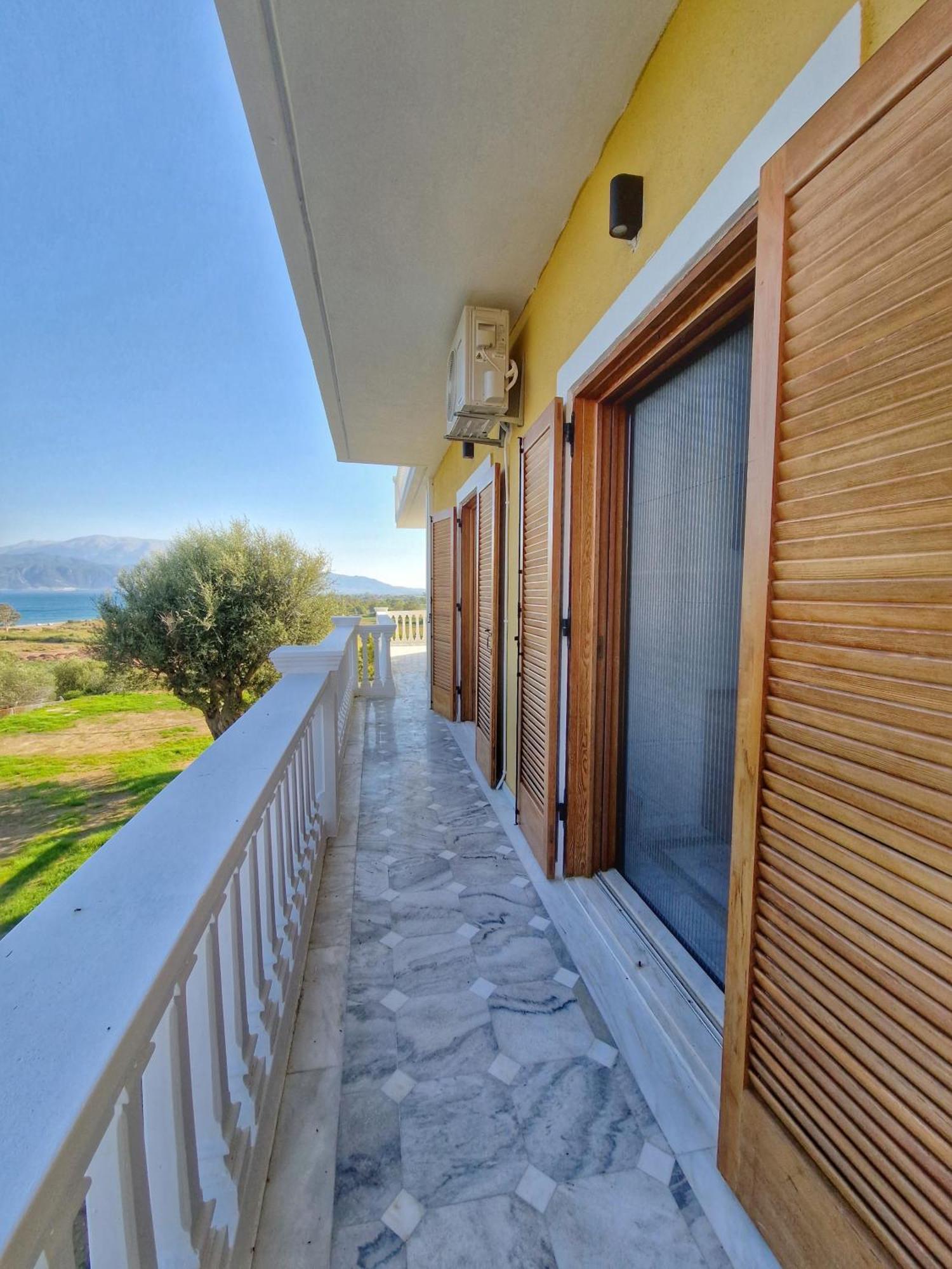 נפפקטוס Majestic View Resort מראה חיצוני תמונה